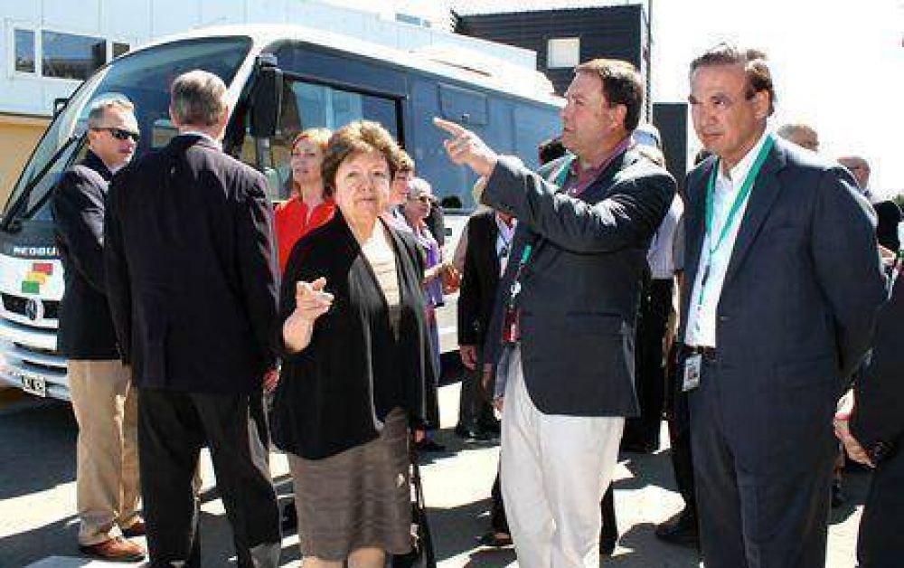 Weretilneck y Pichetto sigilosos, volvieron a Bariloche y hablan de �distorsi�n�  