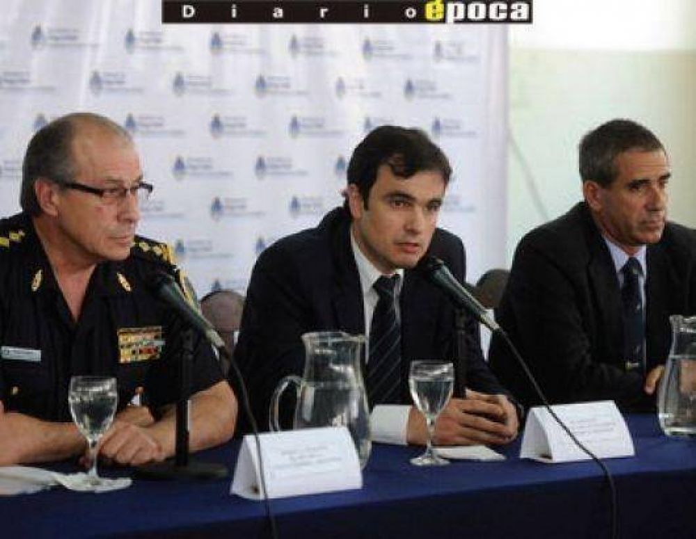 Desbaratan una red de ped�filos 