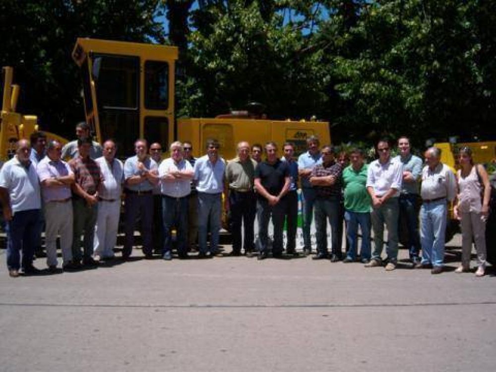 San Pedro present� la nueva maquinaria para el Consorcio Vial