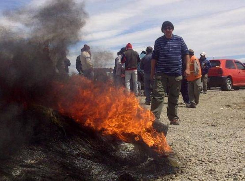 Manifestaci�n de desocupados en reclamo por que se respete el convenio del 70/30