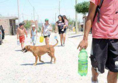 Unas 50 familias sufren sin servicios el rigor del clima 