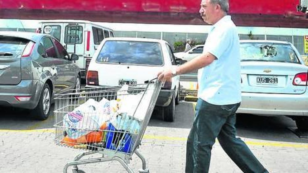 La canasta de pobreza cuesta el doble de lo que dice el INDEC