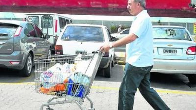 La canasta de pobreza cuesta el doble de lo que dice el INDEC
