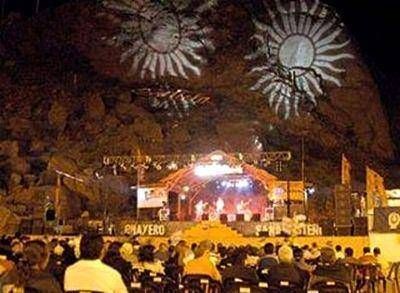 El Chayero Sanagaste�o no se suspende por lluvia 