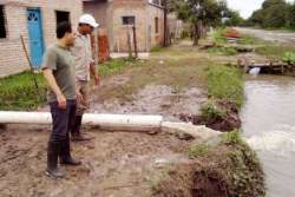 La APA contin�a trabajando en sectores anegados de Resistencia	