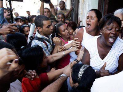 Cuba: disidentes cuestionan reforma migratoria