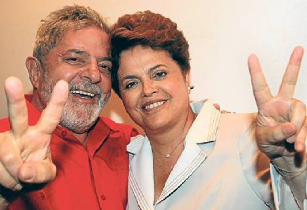 Lula vuelve con la mira en 2014: se re�ne con Dilma y visita a Ch�vez