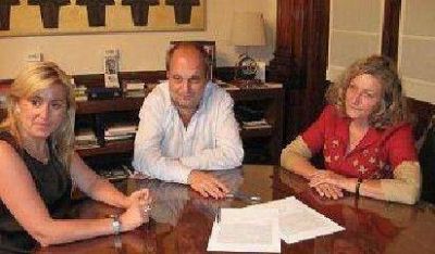 Convenio de intercambio cultural entre Buenos Aires y Catamarca