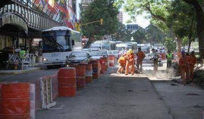 Inician obras del Metrob�s en la Avenida 9 de Julio