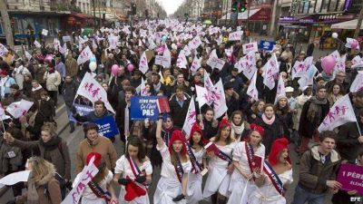 Masiva marcha en Par�s contra el matrimonio gay