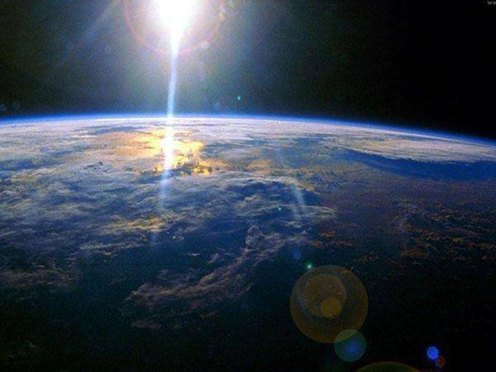 Hallan un planeta gemelo de la Tierra
