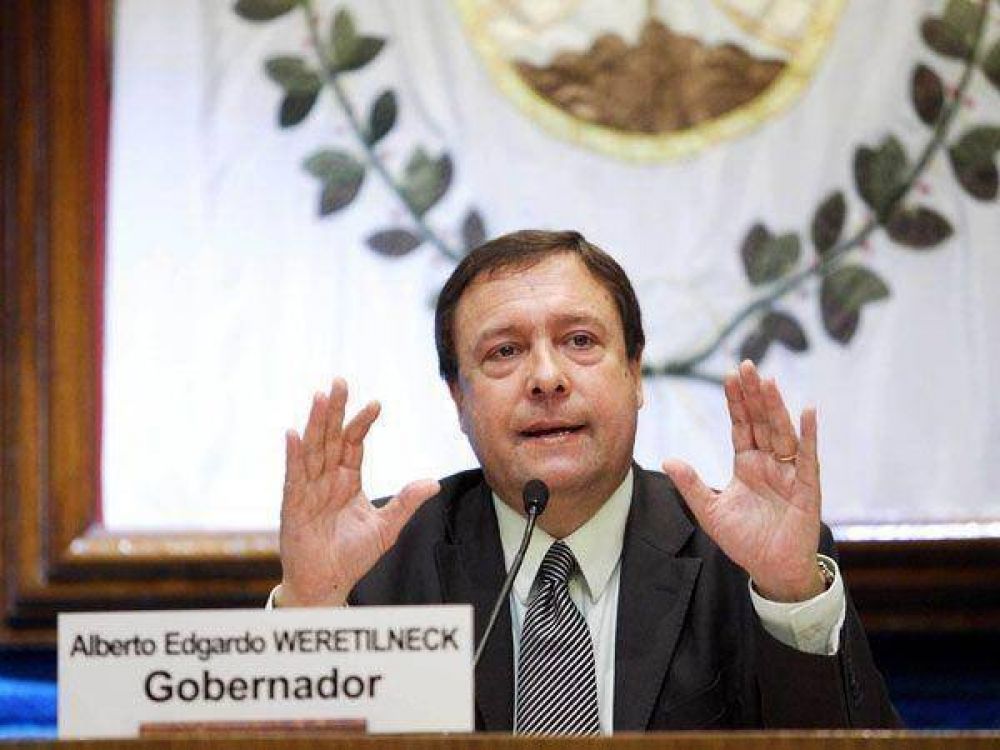 "Al otro da, el intendente de Bariloche pag $100 mil a los saqueadores"