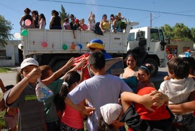 Los reyes pasaron por los barrios de Presidente Per�n