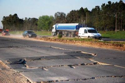 Ruta 6: siete empresas que la construyeron ganaron la licitaci�n para repararla