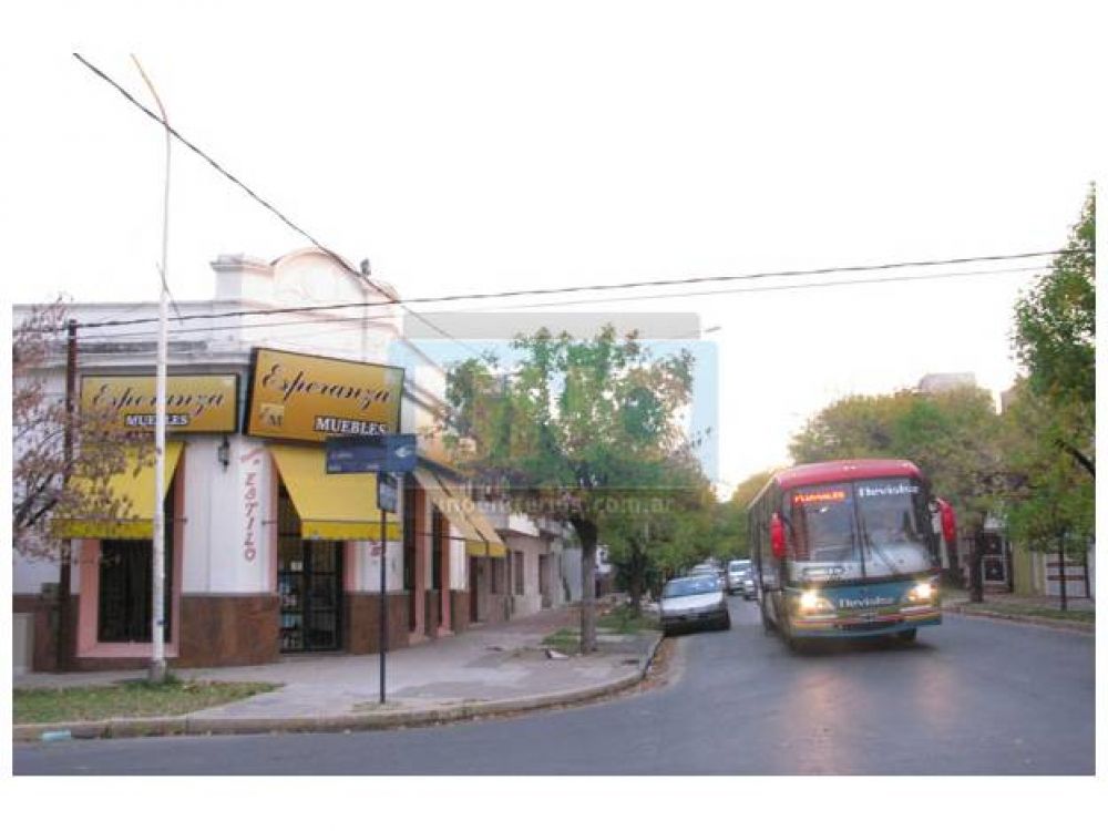 Por la restricci�n para estacionar, cambia el recorrido de colectivos que van a Santa Fe