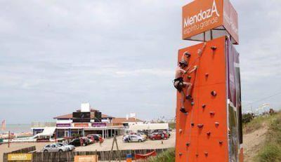 Mendoza se promociona a trav�s del deporte en su parador de Pinamar  