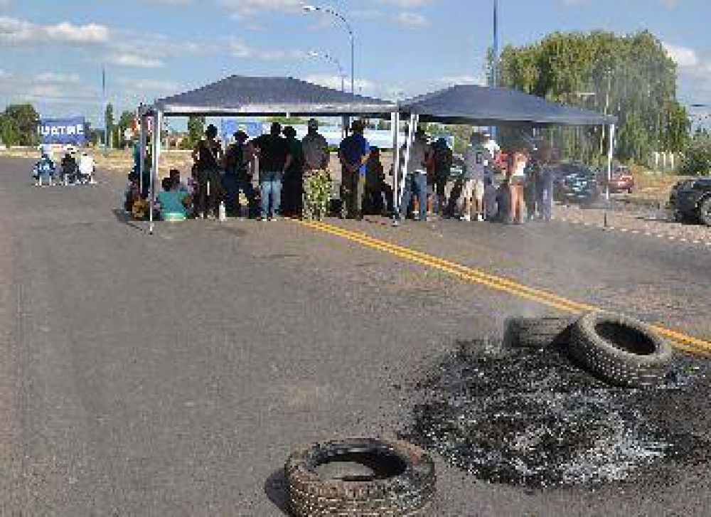 Los rurales acordaron y empiezan a cosechar