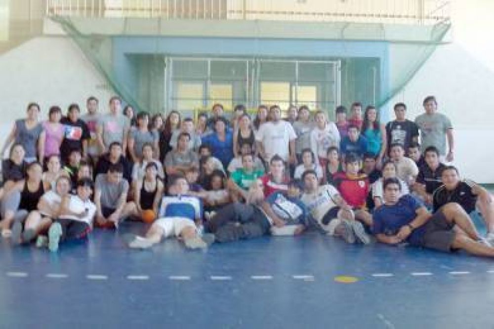 Capacitaron a los profesores de las Escuelas Deportivas