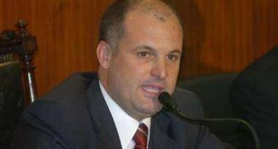 Bonfatti de licencia y Henn a cargo de la Provincia 