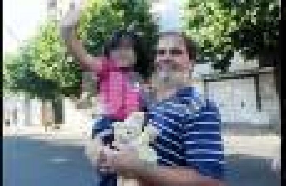 La peque�a Mar�a Julia ser� restituida al matrimonio Serra 