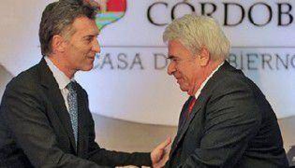 Macri � De La Sota, todav�a, sin el visto bueno de la gente