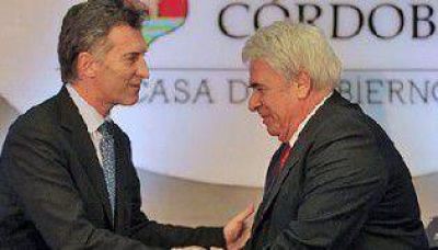 Macri � De La Sota, todav�a, sin el visto bueno de la gente
