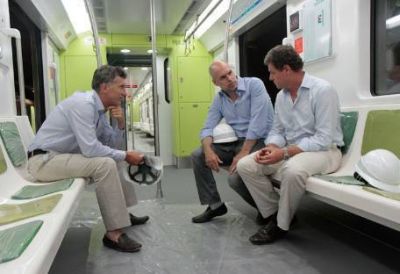 Subtes: Macri a�n no aumenta tarifas, pero eval�a precios escalonados