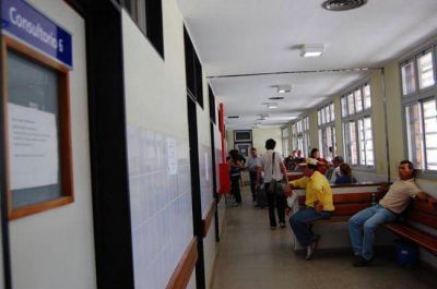 El arma con la que se habr�a disparado la adolescente no aparece 