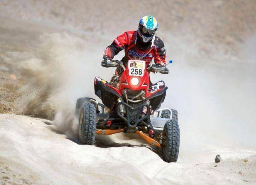 Dakar 2013: El fueguino Bonetto, protagonista de la novena etapa