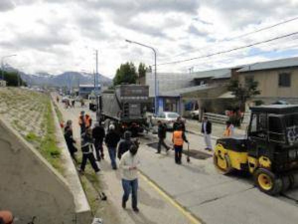 El Municipio comenz� a trabajar con la Planta M�vil de asfalto