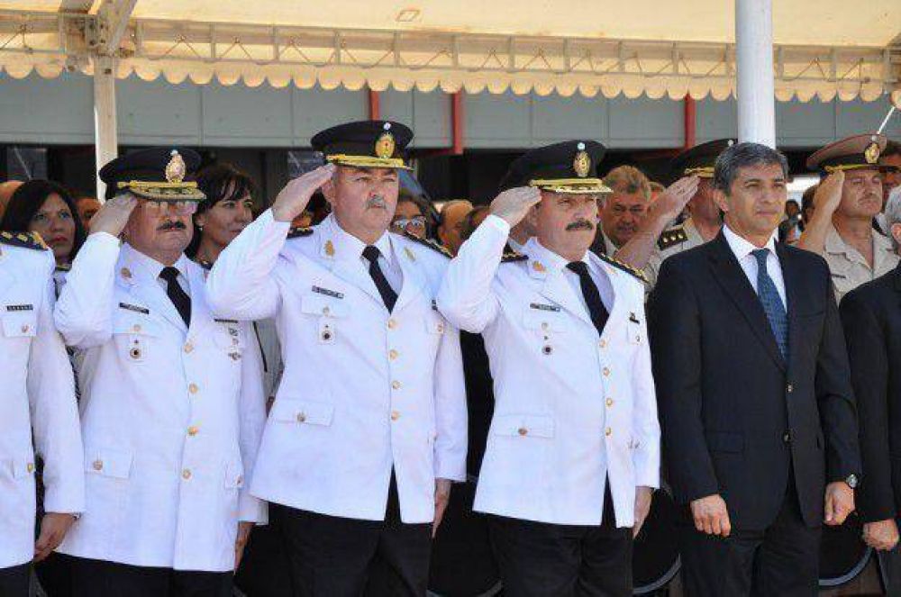 C�rdoba: Alejo Paredes present� a la nueva c�pula de la Polic�a  
