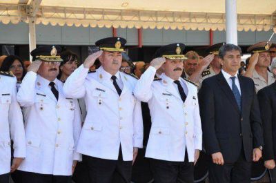 C�rdoba: Alejo Paredes present� a la nueva c�pula de la Polic�a  