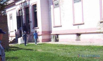 Asesinaron de cuatro pu�aladas a un hombre en su casa y hay un detenido