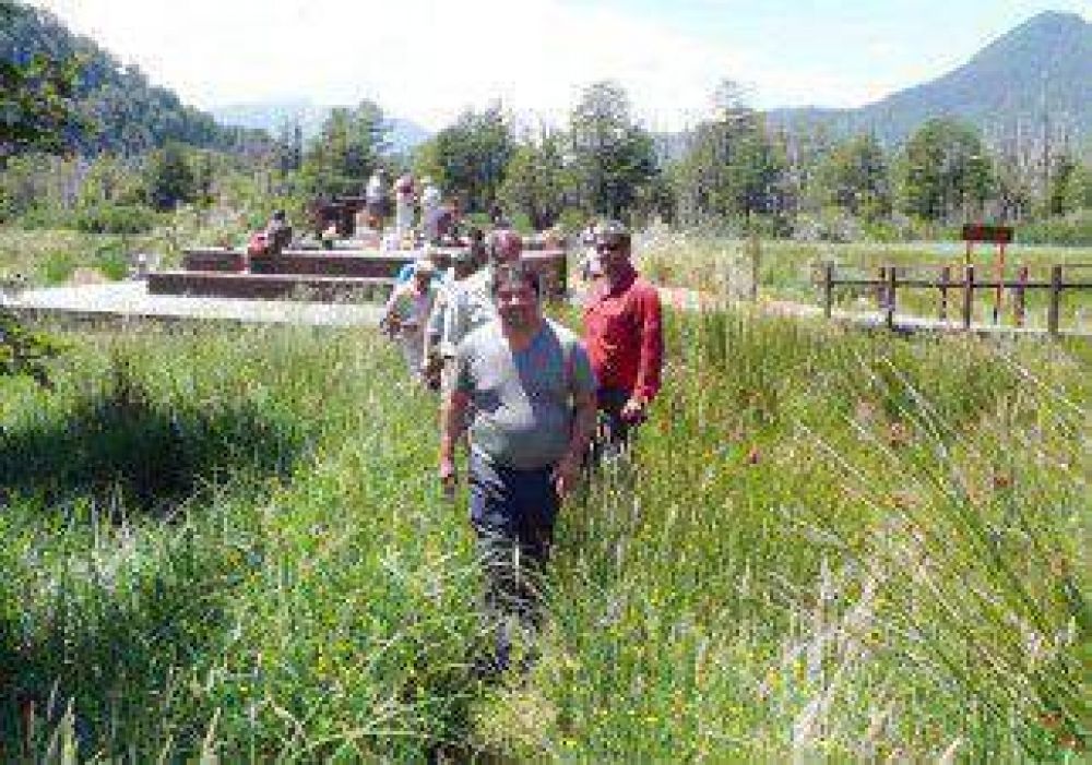 Las termas de Lahuen Co, listas para los visitantes 