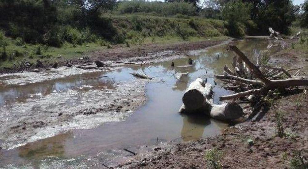 El r�o Bermejito, pr�cticamente seco en Nueva Pompeya 