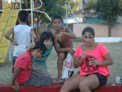 Reinauguraron la plaza del barrio Fonavi