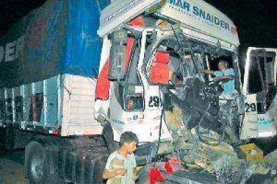 Un muerto y varios heridos graves en dos terribles accidentes 