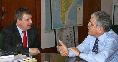 Reuni�n Francioni-De Vido: trazan plan de obras en rutas 19 y 158  