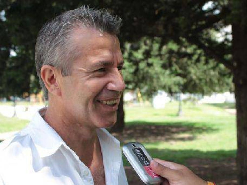 Guillermo Gonz�lez: �Hoy el f�tbol argentino es uno de los mejores pagos a nivel mundial�