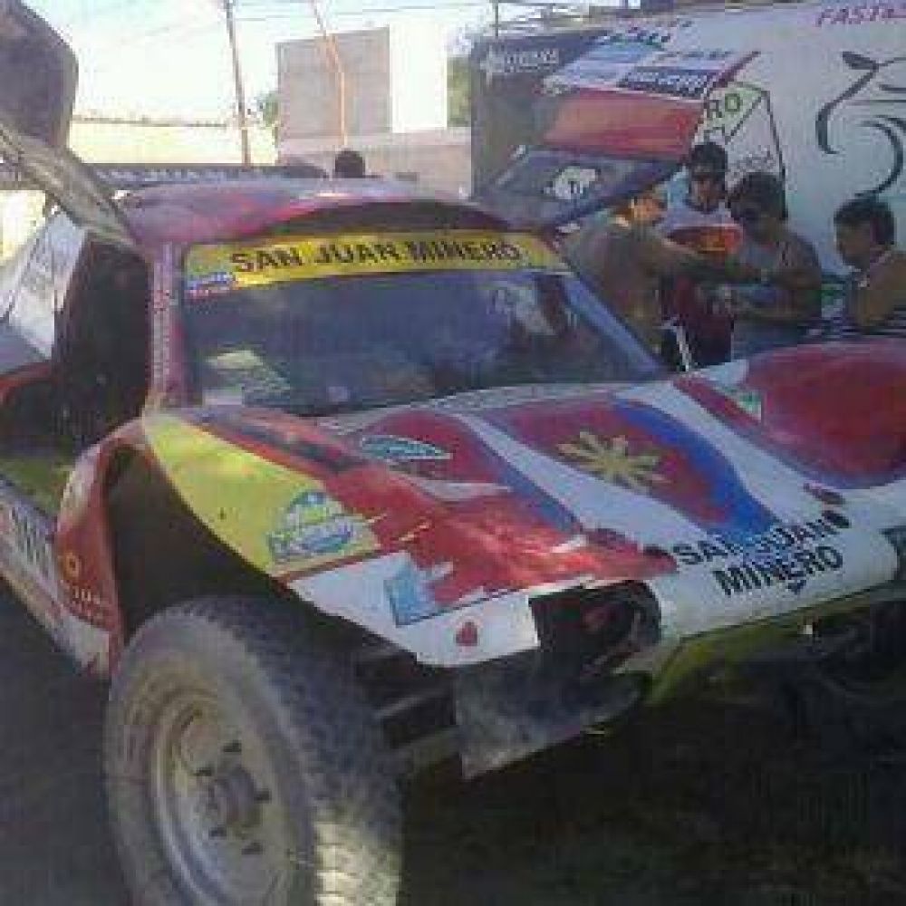 Dakar 2013: Un problema de frenos atras a Los Sisterna en la 10 etapa
