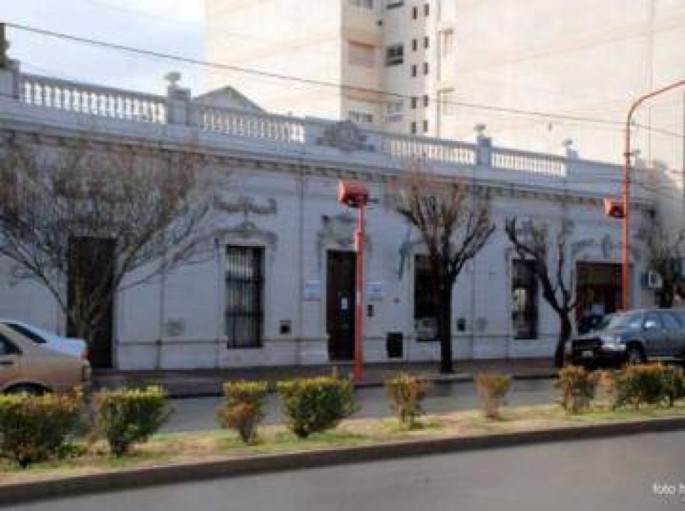 La Biblioteca Sarmiento celebra sus 114 a�os con una muestra 