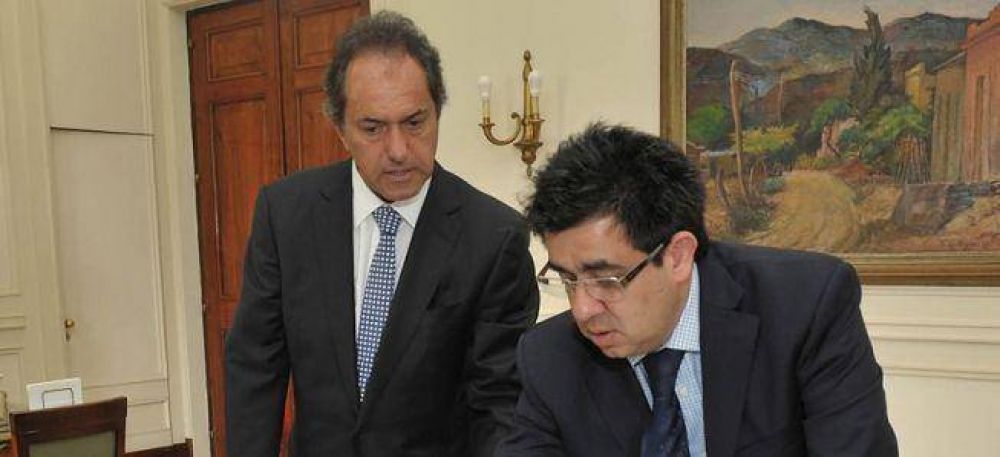 Arl�a a Randazzo: "Un peronista sabe que no hay que escupir para arriba"
