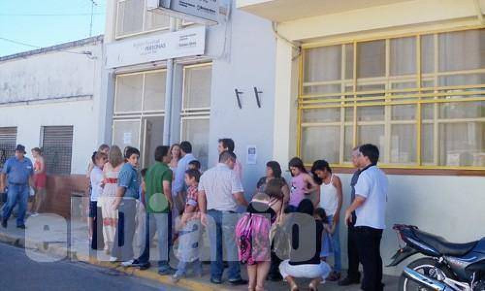 Afirman que el caos en el Registro Civil se debe a un �pico estacional�