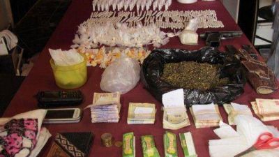 Allanamientos de drogas en Godoy Cruz y Guaymall�n