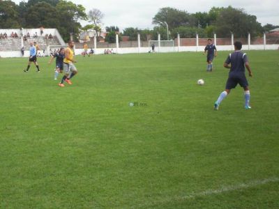 Debut y triunfo para el QAC