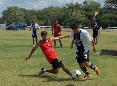 Belgrano perdi� 3-1 en un amistoso contra All Boys de Floresta