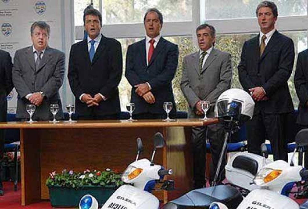 30 motocicletas para Malvinas Argentinas.
