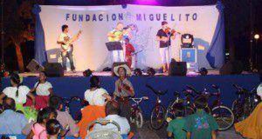 Celebraci�n por el noveno aniversario de la Fundaci�n Miguelito