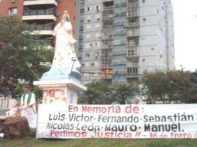 A tres a�os, vigilia y pedido de juicio por las v�ctimas de la Tragedia del Paran� 