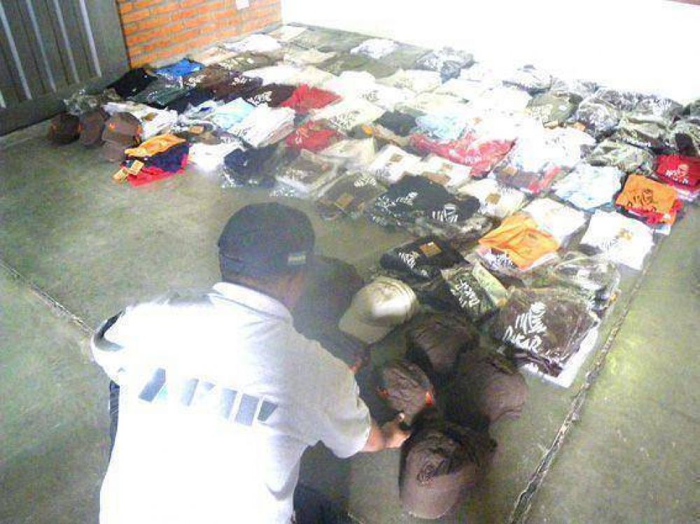 Secuestran merchandising falsificado del Rally Dakar